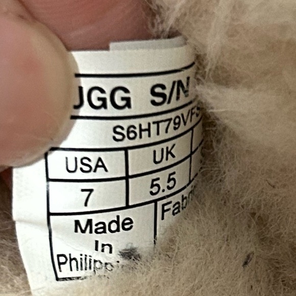 Ugg Ansley Water  Resistant Slipper (Women)
UGG® - Picture 12 of 12